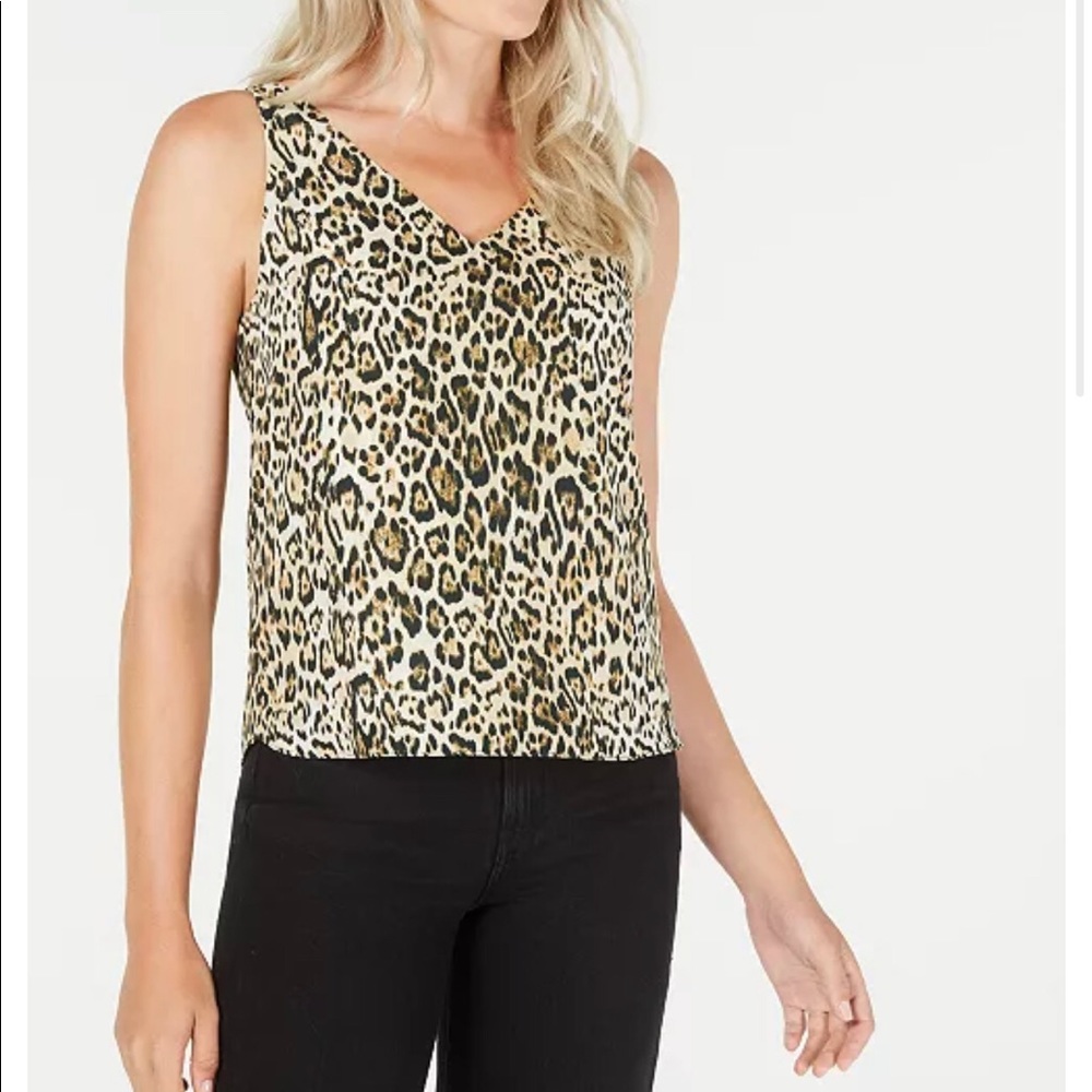 NWT Leyden Leopard Print V-Neck Top